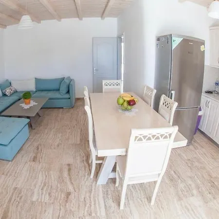 Elia Mykonos *